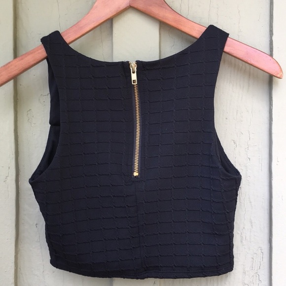 2B Bebe Waffle Keyhole Top - Picture 3 of 7